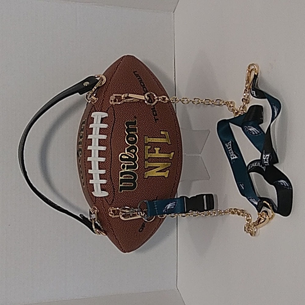 HANDMADE Football Purse (PHILADELPHIA EAGLES) π - Picture 1 of 17
